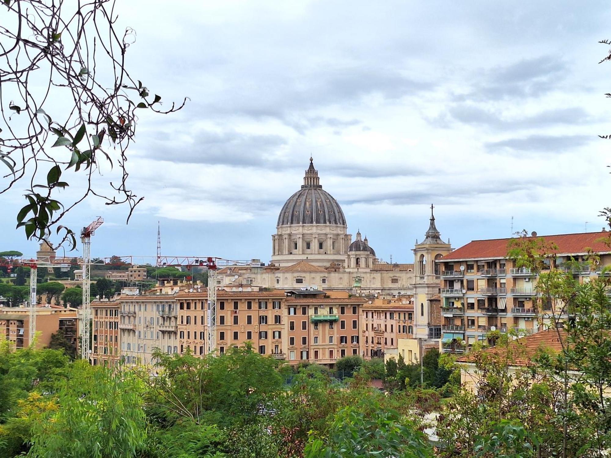 Delmirani'S Book Apartments - Vatican View Рим Екстер'єр фото