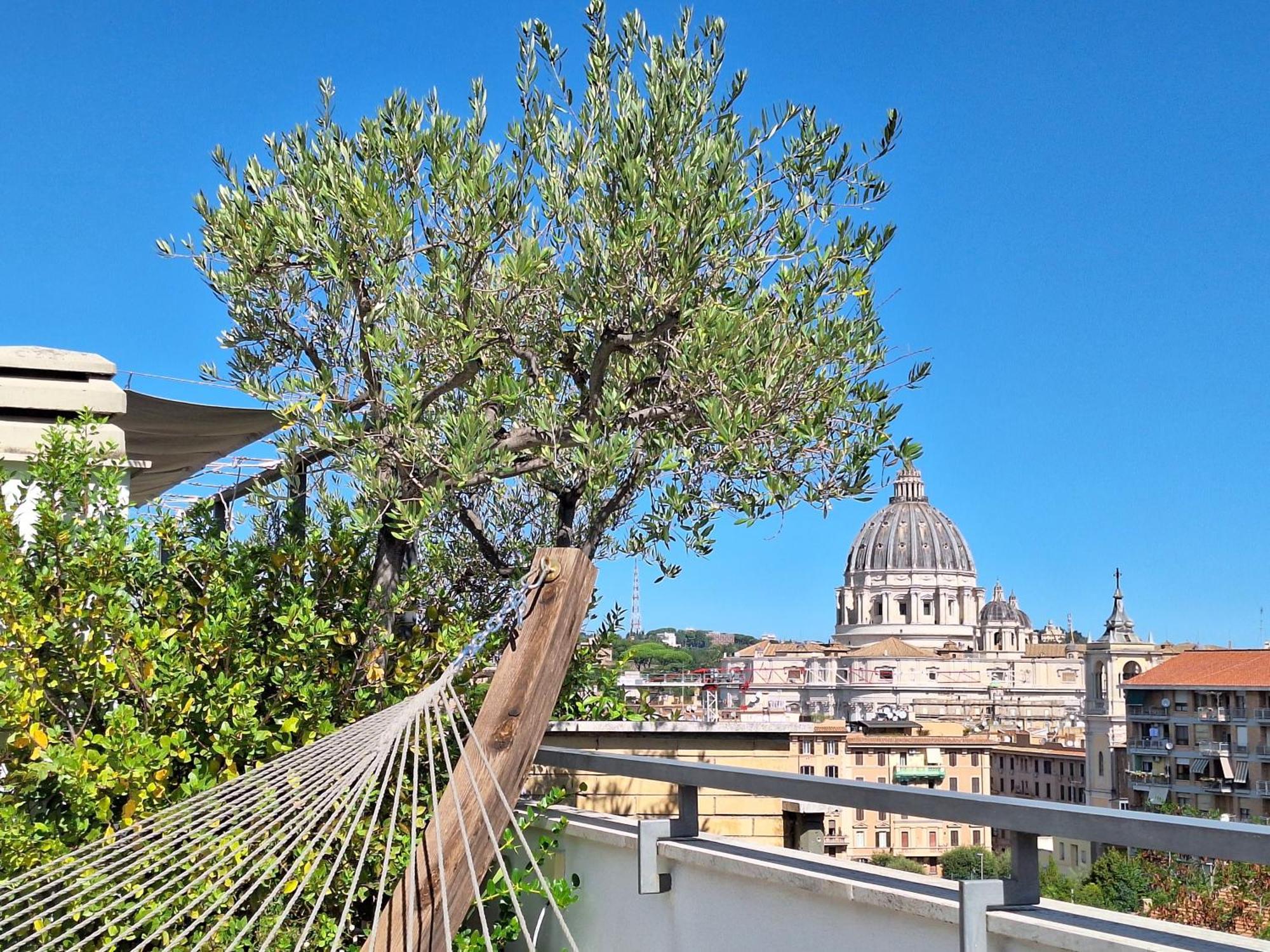 Delmirani'S Book Apartments - Vatican View Рим Екстер'єр фото