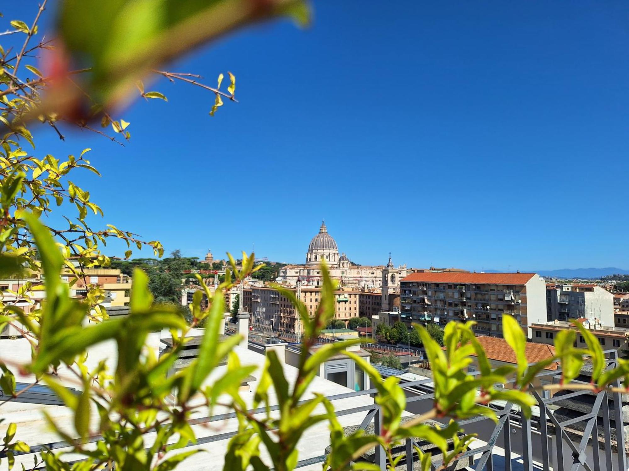 Delmirani'S Book Apartments - Vatican View Рим Екстер'єр фото
